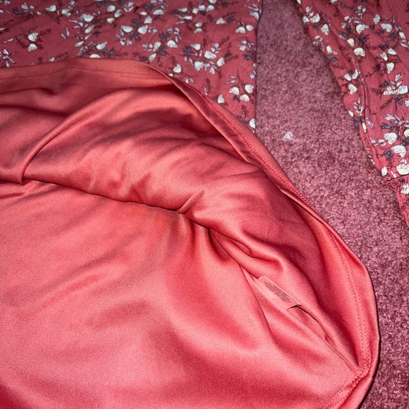 I saw it first dress - Picture 3 of 6